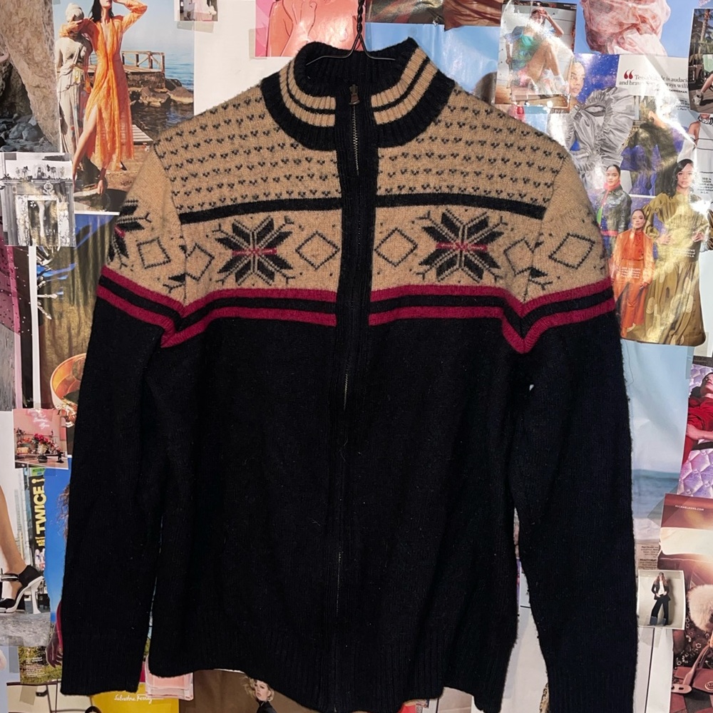 Soft winter zip up